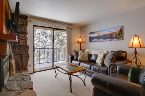 Winter Park House | Winter Park Condo w/Hot Tubs, 4 Mi to Ski Resort!