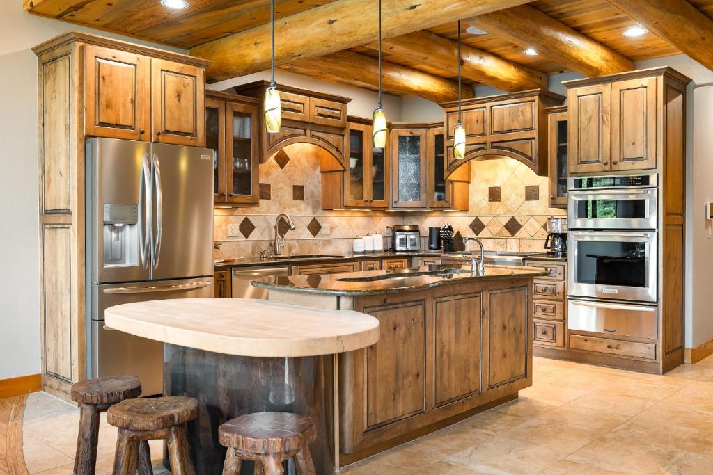 Winter Park House | Winter Park Resort Villa 160 I Private Hot Tub I Great Views I Game Room I Discounted Attractions