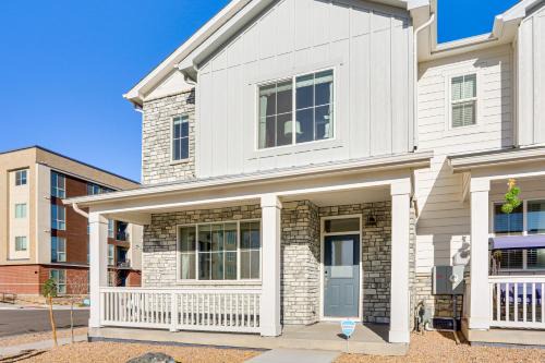 Aurora House | Work, Play & Explore Denver! Townhome Near Airport