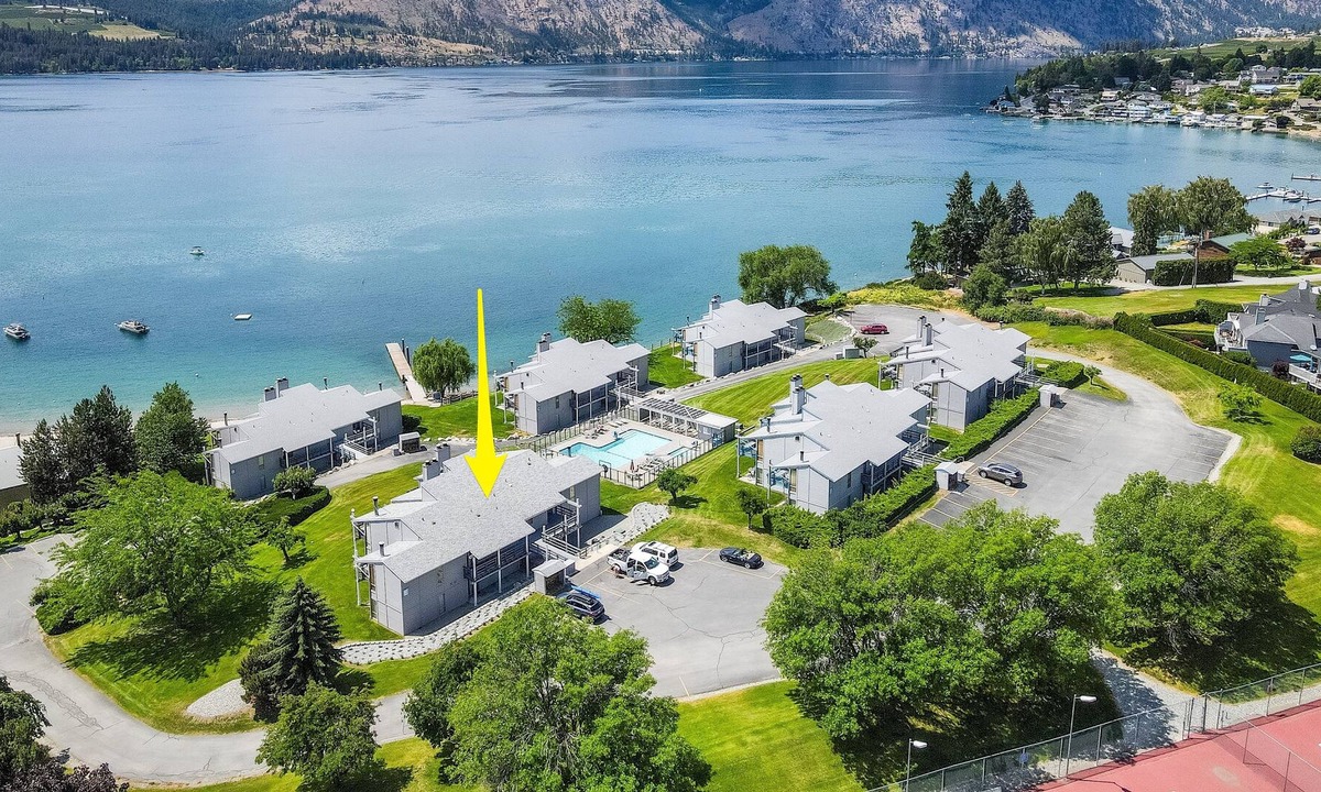 Wapato Point Condo | Yacinde E5 Poolside Condo with Loft, Sleeps 4