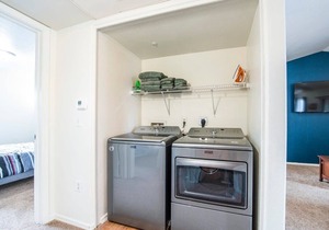 213- 2BR Apartment in Coolidge, AZ w heated pool, gym