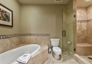 30% off Instant Booking Waldorf Gondola 3BR/3BA Fri 3/22/2024 - Sun 3/31/2024