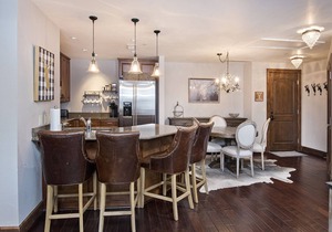 Ascent Condo 111 | Avon, CO 2BR | Indoor Pool & Free Ski Shuttle