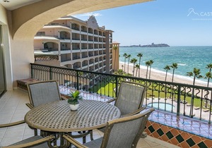 Beachfront Upper Floor Luxury Condo - Sonoran Spa W609 3 BR 2 BA Next to the Pool, High Speed Wi-Fi