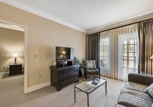 Beautiful 1 Bedroom at Lake Las Vegas Resort Community