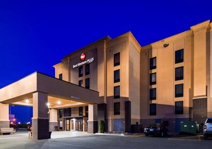 Best Western Plus Jonesboro Inn and Suites