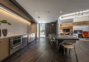 Chic Milpitas 1BR w/Gym, Pool, walk to BART + Great Mall, by Blueground