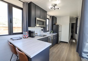 Cozy Single Container Retreat | 25 min to Zion NP