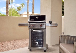 Fantastic Old Town Scottsdale Condo Single level 2bd