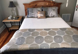 Grayhouse Inn - Room #4
