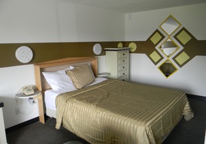 Kennewick Suites