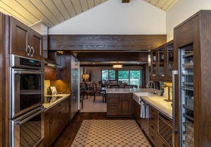 Luxury 3 bedroom + loft located on Dollar mountain in Elkhorn w/pool & hot tub