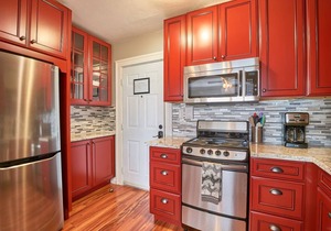 Luxury Studio Flat in Downtown Newberg - Suite #4