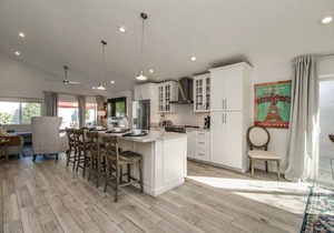 Modern Old Town Scottsdale Home w/Designer Touch!