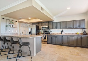 NEW! Modern Spacious lux home in Kierland w/pool & hot tub, billiards & arcade
