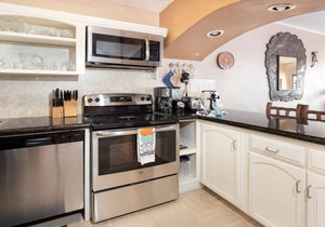 Pinacate 315 – Ocean Breeze & Warm Vibes Await