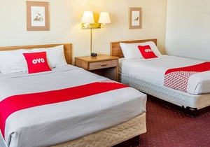 Pleasant Stay, Convenient Location! Near Shelby Splash Park and Pool
