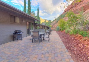Rustic/Modern Suite 10 in Oak Creek Canyon - Close to Slide Rock State Park