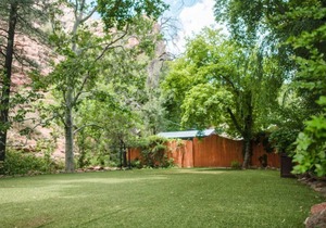 Rustic/Modern Suite 10 in Oak Creek Canyon - Close to Slide Rock State Park