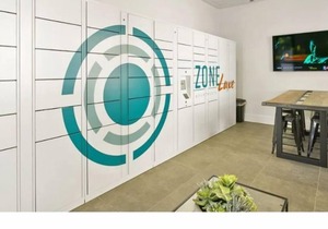 Stunning 1BR Condo in Zone Luxe with Pool & Gym