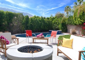 Sunsplashed, Fully Renovated Palm Springs Modern with Pool, Spa, Fire Pit