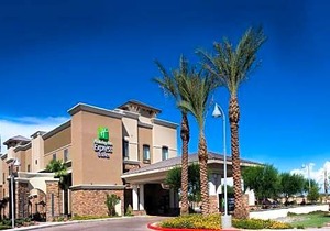 Holiday Inn Express & Suites Phoenix Glendale Dist, an IHG Hotel