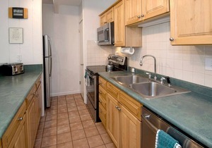 Vail 2-bedroom condo with pool/hottub