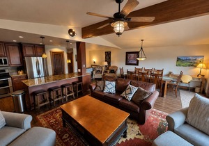 Walk-to-Slopes Townhome at Purgatory Ski Resort