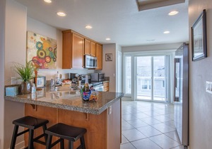 Waterfront Oceanfront Rockaway Beach House|3 BDR| Near Downtown|WIFI|W&D