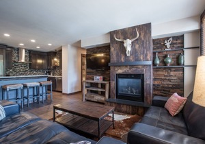 Zephyr Mountain Lodge, Condo | 3 bedroom Ski Slope Views (Premium rated Condo 2407)
