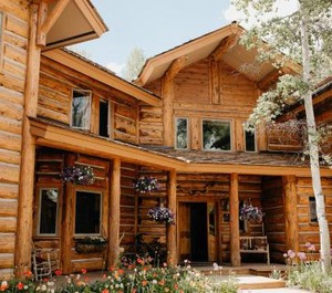 Bentwood Inn 