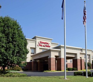 Hampton Inn 