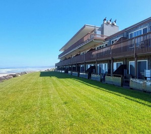 Pacific Sands Resort 