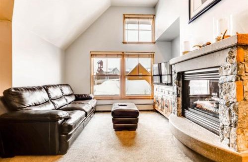 River Run Apartment | 1 Bedroom Plus Murphy Mountain Condo In River Run Village With Mountain Views And Walking Distance To Ski Slopes