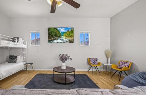 Bermuda Dunes House | 1 BR Large Desert ADU Retreat with Bocce Court