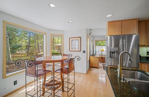 Deer Park House | 1 Lassen