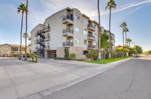 Camelback East House | < 1 Mi to Biltmore Fashion Park: Condo w/Pool!