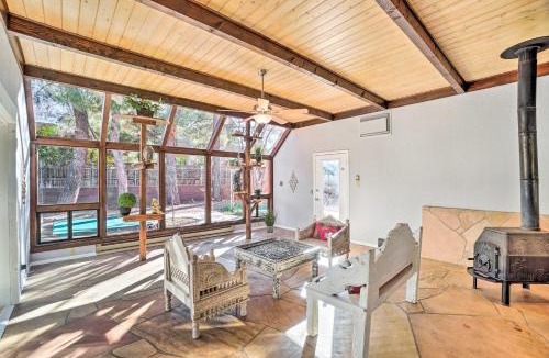 Sedona House | 1 Mi to Cathedral Rock Trailhead: Home w/Sunroom