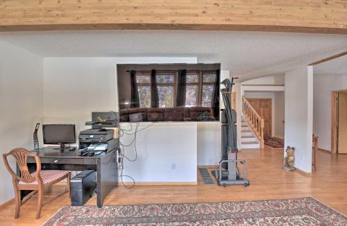 Buena Vista House | ~ 1 Mi to Downtown: Buena Vista Riverfront Escape!
