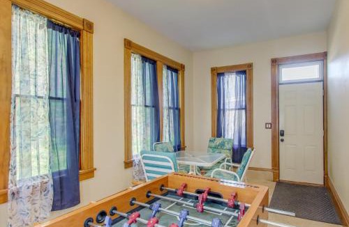Dubuque House | < 1 Mi to Downtown: Historic Dubuque Gem!