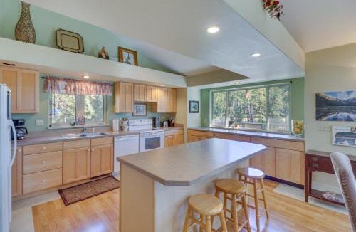 Bigfork House | 1 Mi to Flathead Lake: Bigfork Village Retreat