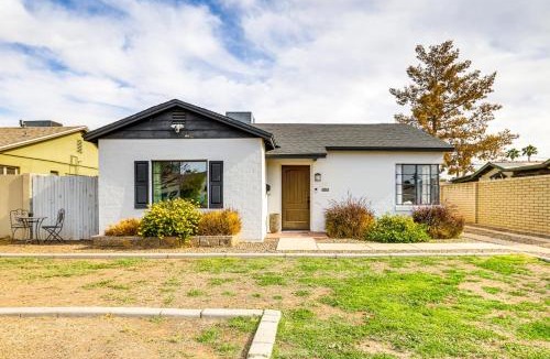 Fairview Place House | 1 Mi to Grand Ave: Modern Home w/Spacious Yard!