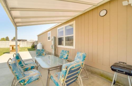 Coulee City House | 1 Mi to Lake: Getaway w/Patio in Coulee City!