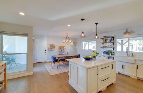 Southwest Village House | 1 Mi to Old Town: Family Home w/Pool & Patio