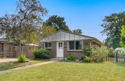 Arvada House | 1 Mi to Olde Town Arvada! Updated Home w/Patio