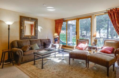 Vail House | 1 Mi to Vail Ski Resort: Condo w/Resort Perks!