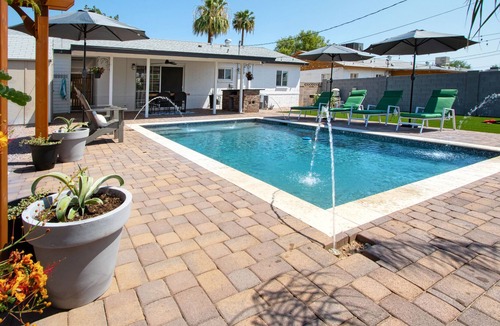 Cavalier Vista House | 1 Mile to Old Town Scottsdale + Pool + Pergola + Fast WIFI