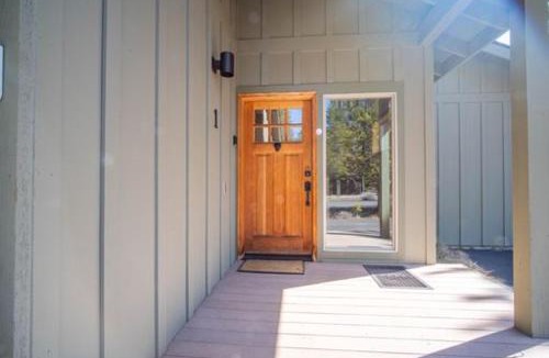 Deer Park House | 1 Poplar Lane
