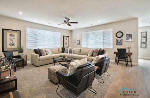 Santa Clara House | 102| Sun Country Cove in St George with Private Hot Tub