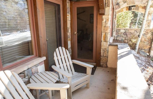 Edwards Apartment | 105 Aspenwood Lodge Condo